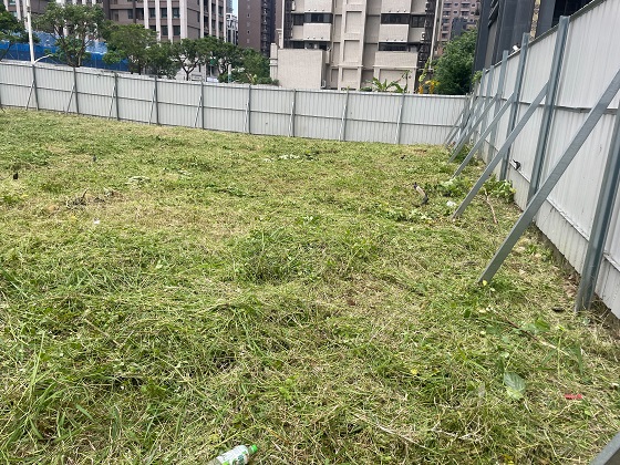 桃園割草