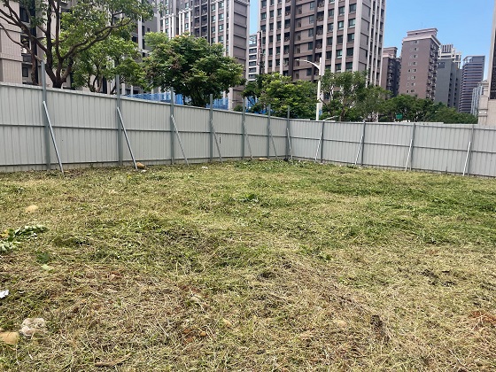 桃園割草