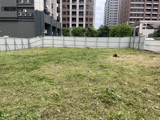 桃園割草