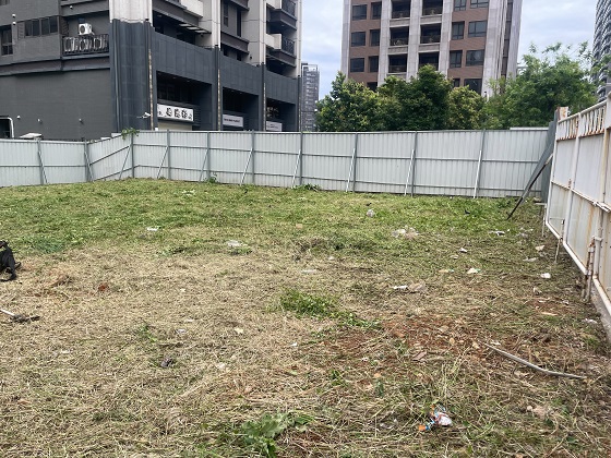 桃園割草