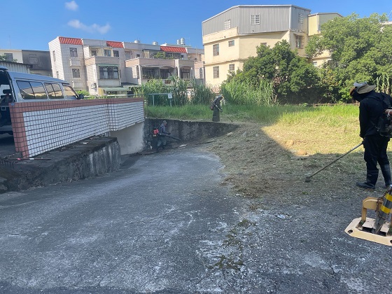 桃園楊梅割草