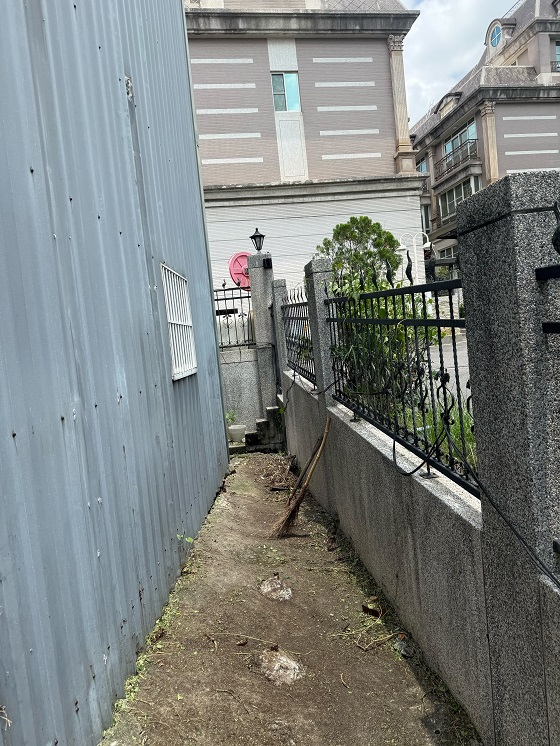 台中市大雅區中山路除草清理