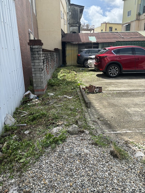 台中梧棲區南簡段除草